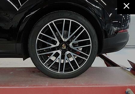 Porsche Cayenne E-Hybrid*22 Zoll*MATRIX*InnoDriv*Massage