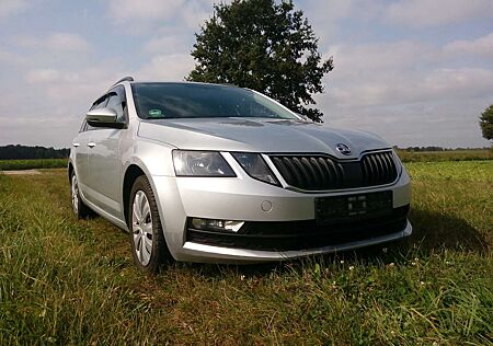 Skoda Octavia III Combi Diesel Combi 1.6 TDI Drive
