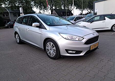 Ford Focus . Business