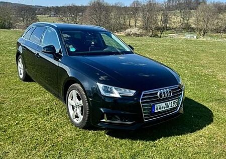 Audi A4 Avant 40 TDI S tronic sport