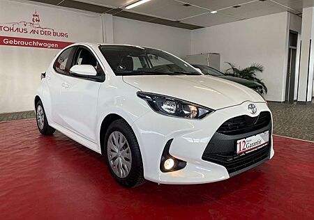 Toyota Yaris Comfort * Auto * Kamera * Schaltwippen *