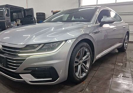 VW Arteon Volkswagen R-Line Automatik Navigation LED Massage