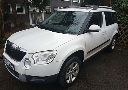 Skoda Yeti 1.2 TSI Navi Pano 16" Alu