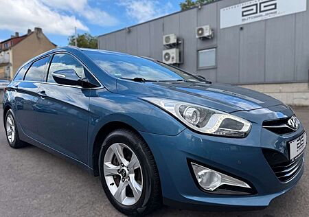 Hyundai i40 2.0 cw Style *2.Hand/Navi/Kamera/LED*