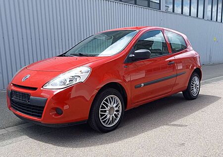 Renault Clio YAHOO!