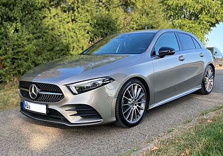 Mercedes-Benz A 220 AMG Mojavesilber Metallic