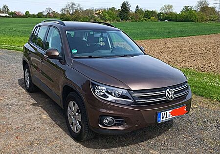 VW Tiguan Volkswagen 2.0 TDI DPF 4Motion Track & Style