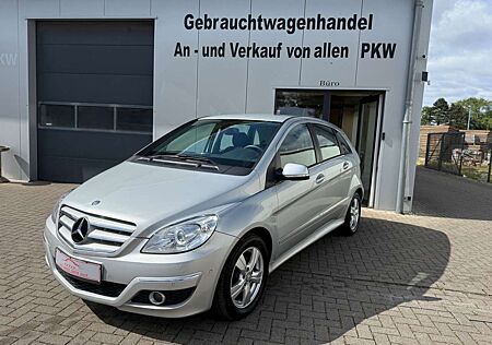 Mercedes-Benz B 180 *PDC*SHZ*BT*FREISPRECH*8FACH*AUTOMATIK