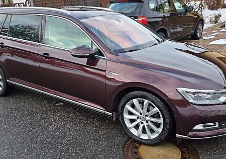 VW Passat Variant Volkswagen 2.0 TDI SCR 4Motion DSG Highline
