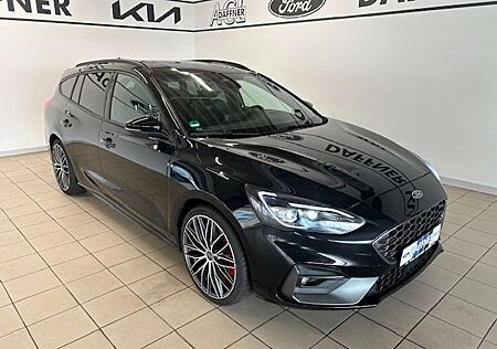 Ford Focus Turnier ST 2.3 EcoBoost TOP AUSSTATTUNG SEHR GEPFL