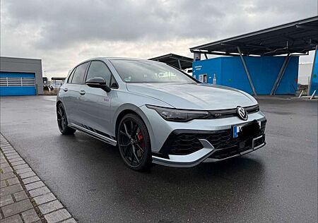 VW Golf Volkswagen VIII Lim. 2.0 TSI 221 kW GTI Clubsport