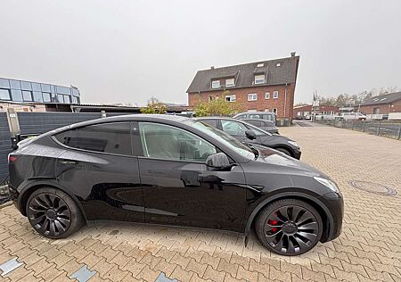 Tesla Model Y Performance Dual Motor AWD