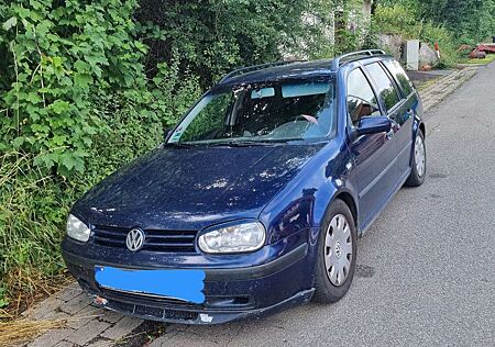 VW Golf Volkswagen 1.6