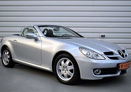 Mercedes-Benz SLK 200 SLK200 Kompr.+SHZ+Tempomat+Nur 17.800KM+PDC