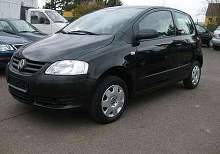 VW Fox Volkswagen 1,4l Klima TÜV NEU !