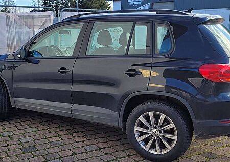 VW Tiguan Volkswagen 2.0 TSI 4Motion DSG Team