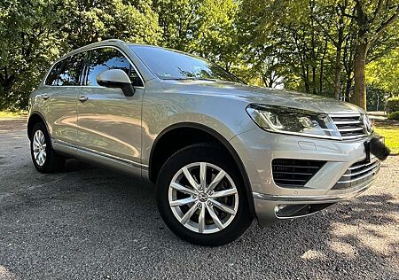 VW Touareg Volkswagen 3.0 V6 TDI SCR Blue Motion DPF Auto Terrai