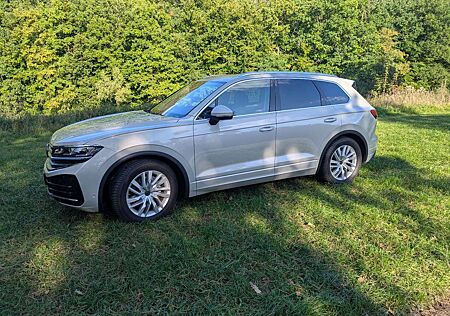 VW Touareg Volkswagen 3.0 TDI 4Motion Elegance UVP 85.104,- €