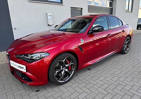 Alfa Romeo Giulia Giulia 2.9 V6 Bi-Turbo AT8 Quadrifoglio