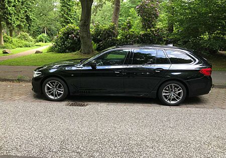 BMW 520 d M Sport Kamera Panorama Scheckh Sitz Klima