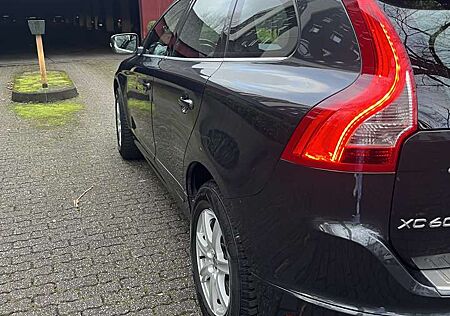 Volvo XC 60 XC60 XC60 D5 AWD GeartronicSummum
