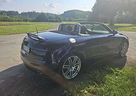 Audi TT Roadster 2.0 TFSI S-Line
