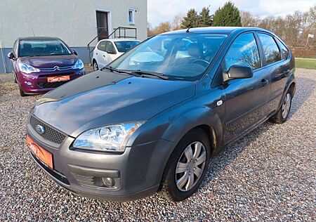Ford Focus Lim. Trend KLIMA ABS ZV SERVO