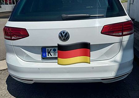 VW Passat Variant Volkswagen 2.0 TDI DSG (BlueMotion Technology) Comfortline