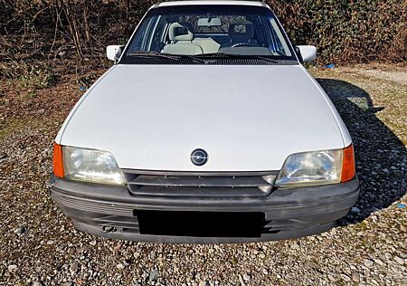 Opel Kadett E 1.6 i Automatik