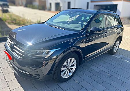 VW Tiguan Volkswagen 1.5 TSI OPF DSG