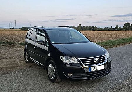 VW Touran Volkswagen Highline 2.0 TDI BIXENON, SCHIEBEDACH, KURVERLICT