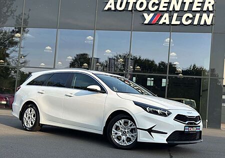 Kia XCeed Ceed SW / cee'd SW 1.5 T-GDI Vision Aut. 1.HA/NAV