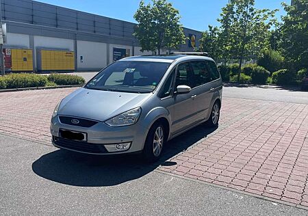 Ford Galaxy Ghia - 1. Hand, viele Neu-Teile! - Reserviert