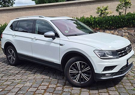 VW Tiguan Allspace Volkswagen 2.0 TDI SCR 4Motion DSG Comfortlin
