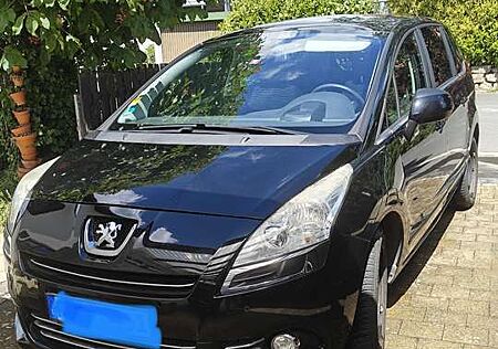 Peugeot 5008 HDI FAP 150 Family