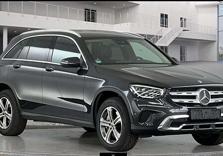 Mercedes-Benz GLC 300 e VollLeder*Kamera*Navi*LED*DAB*18*