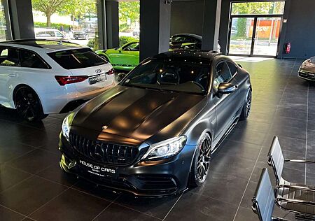 Mercedes-Benz C 63 AMG C 63 S AMG Coupe*Magno*Schalensitze*Pano*Aero