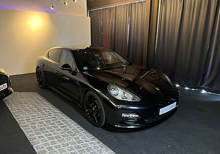 Porsche Panamera 4 *all black*lückenlos Historie