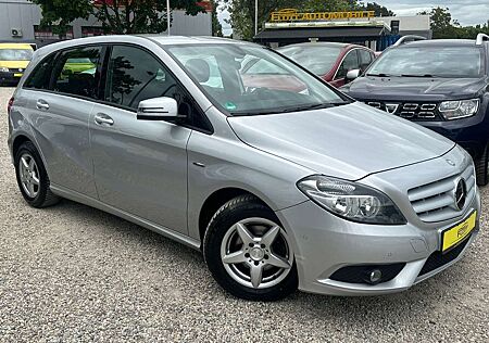 Mercedes-Benz B 180 *1.HD*KLIMAAUT*NAVI*PDC*TÜV NEU