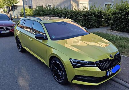 Skoda Superb Combi 1.4 TSI iV DSG Sportline