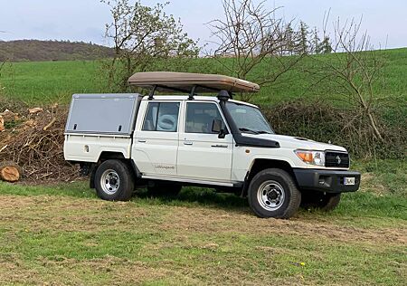 Toyota Land Cruiser VDJ79 DC 4.5d V8 Klima *32.000km