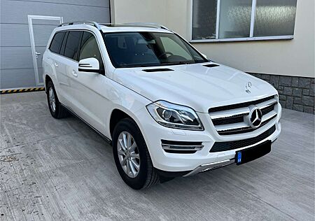 Mercedes-Benz GL 350 BlueTEC 4Matic 7G-TRONIC