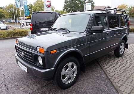 Lada Niva gebraucht kaufen Lada Niva Taiga 1.7 Urban 4x4 + 5 Türer + AHK