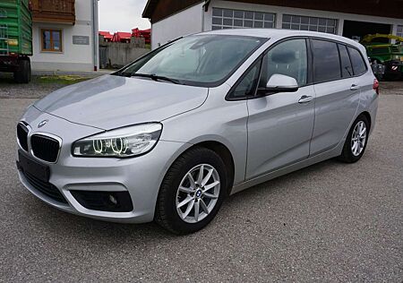 BMW 216 Advantage NAV AHK LED
