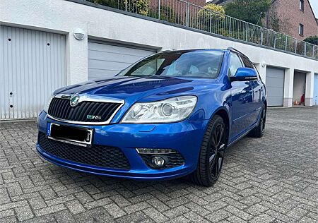 Skoda Octavia II Combi Diesel Combi 2.0 TDI DPF DSG RS