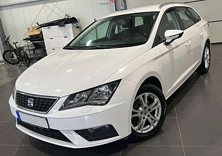 Seat Leon 1.6 TDi ST **Navi*AHK*SHZ*PDC**