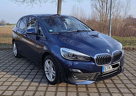 BMW 225xe 225 2er Active Tourer Plug-In-Hybrid iPerformance Active Tourer Advantage