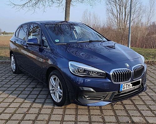 BMW 225 2er Active Tourer Plug-In-Hybrid 225xe iPerformance Active Tourer Advantage