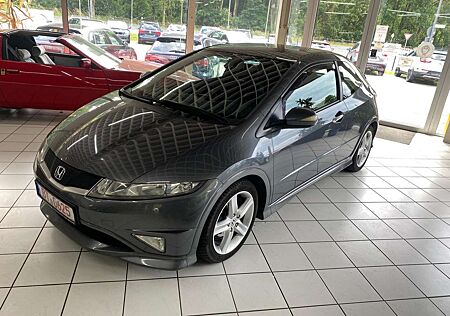 Honda Civic 1.8i-VTEC Type S
