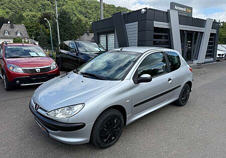 Peugeot 206 ! Guter Zustand! TÜV bis 07/2027!